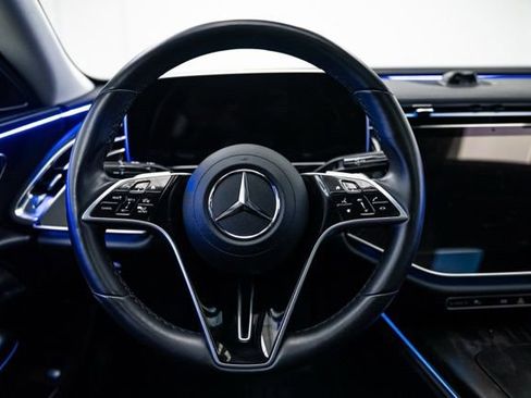 Used 2025 Mercedes-Benz E 350 4MATIC Sedan image 20