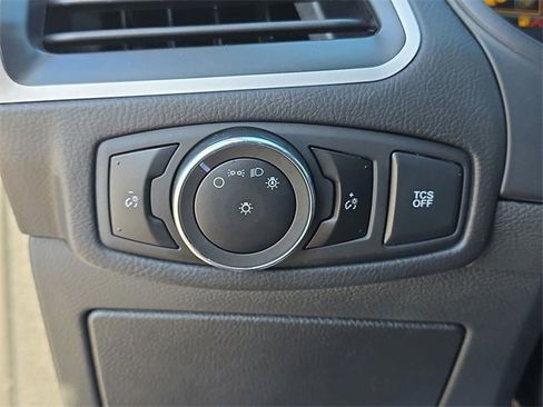 Used 2024 Ford Edge SEL image 24