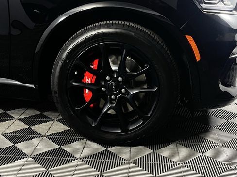 Used 2023 Dodge Durango SRT image 18