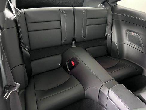Certified 2025 Porsche 911 Carrera RWD image 24