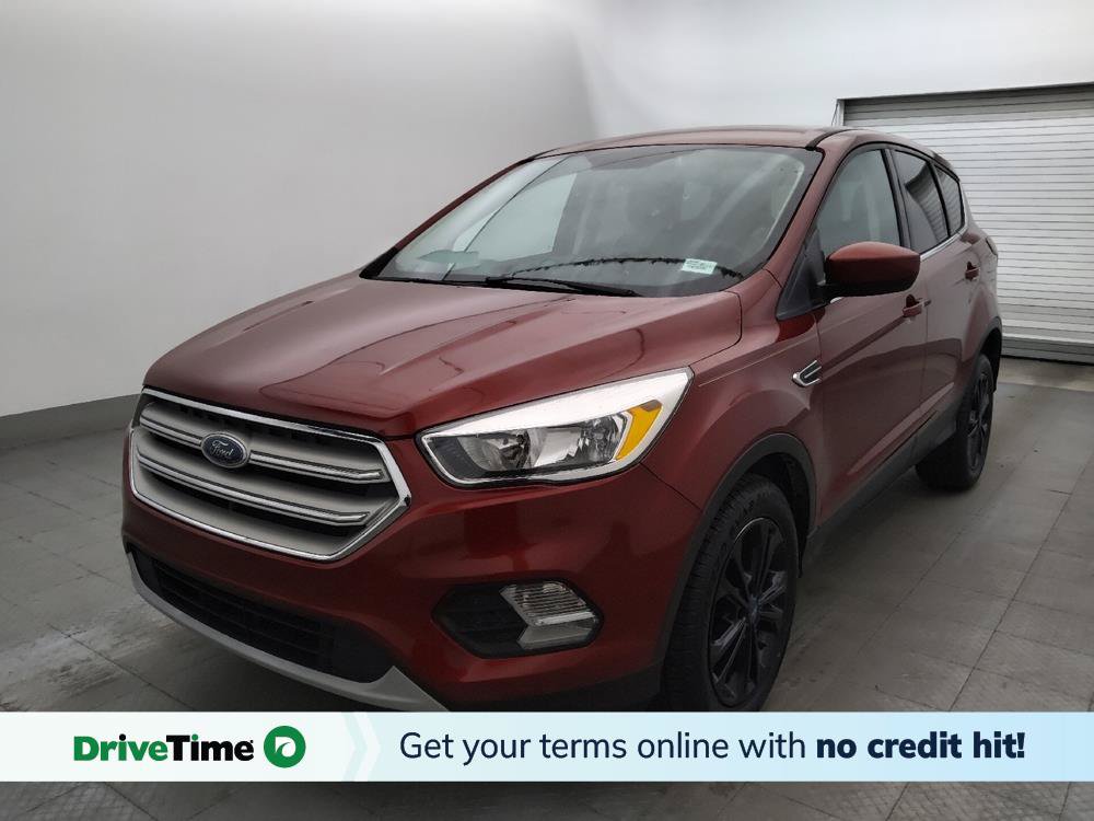 Used 2019 Ford Escape SE FWD image 1