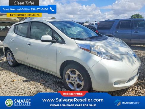 Used 2012 Nissan Leaf SL w/ Eco Design Pkg FWD image 5