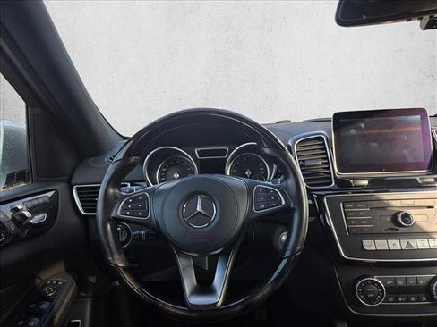 Used 2017 Mercedes-Benz GLS 450 4MATIC image 15