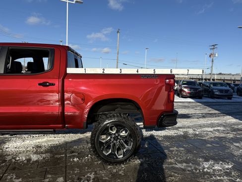 Used 2024 Chevrolet Silverado 1500 LT Trail Boss w/ LT Trail Boss Premium Package image 32