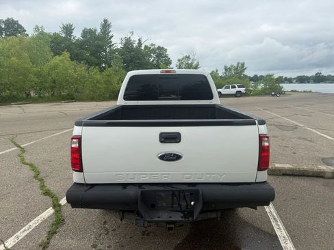 Used 2012 Ford F250 Lariat w/ FX4 Off Road Pkg AWD/4WD image 6