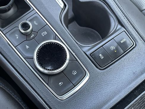 Certified 2024 Cadillac XT4 Sport FWD image 31