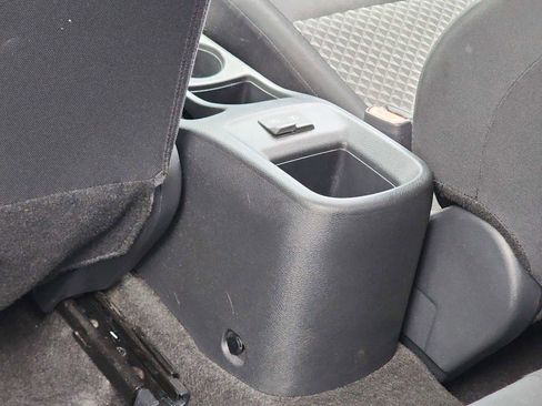 Used 2023 Nissan Versa S image 21