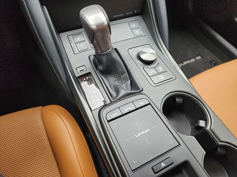 Used 2022 Lexus IS 300 w/ Premium Package RWD image 19