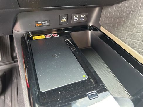 New 2026 Toyota Camry XLE image 6