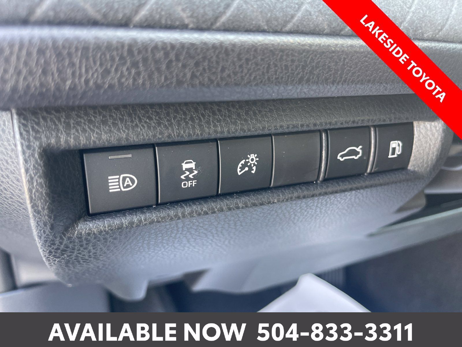 Used 2026 Toyota Camry XLE AWD/4WD image 23