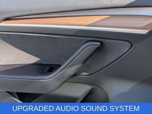Used 2023 Tesla Model 3 Standard Range RWD image 23