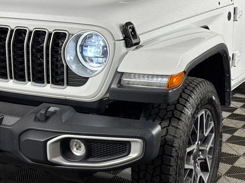 Certified 2025 Jeep Wrangler Unlimited Sahara AWD/4WD image 2