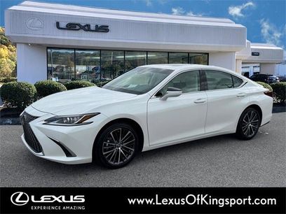 Used 2022 Lexus ES 350 w/ Premium Package