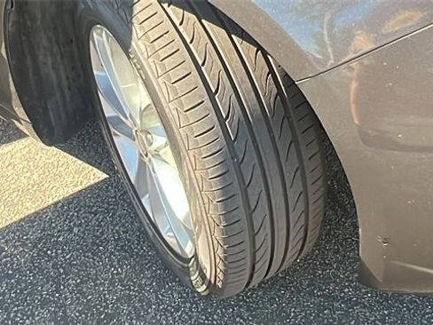 Used 2020 Ford Fusion Energi Titanium image 11