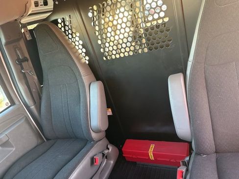 Used 2023 GMC Savana 2500 Work Van w/ Driver Convenience Package image 26