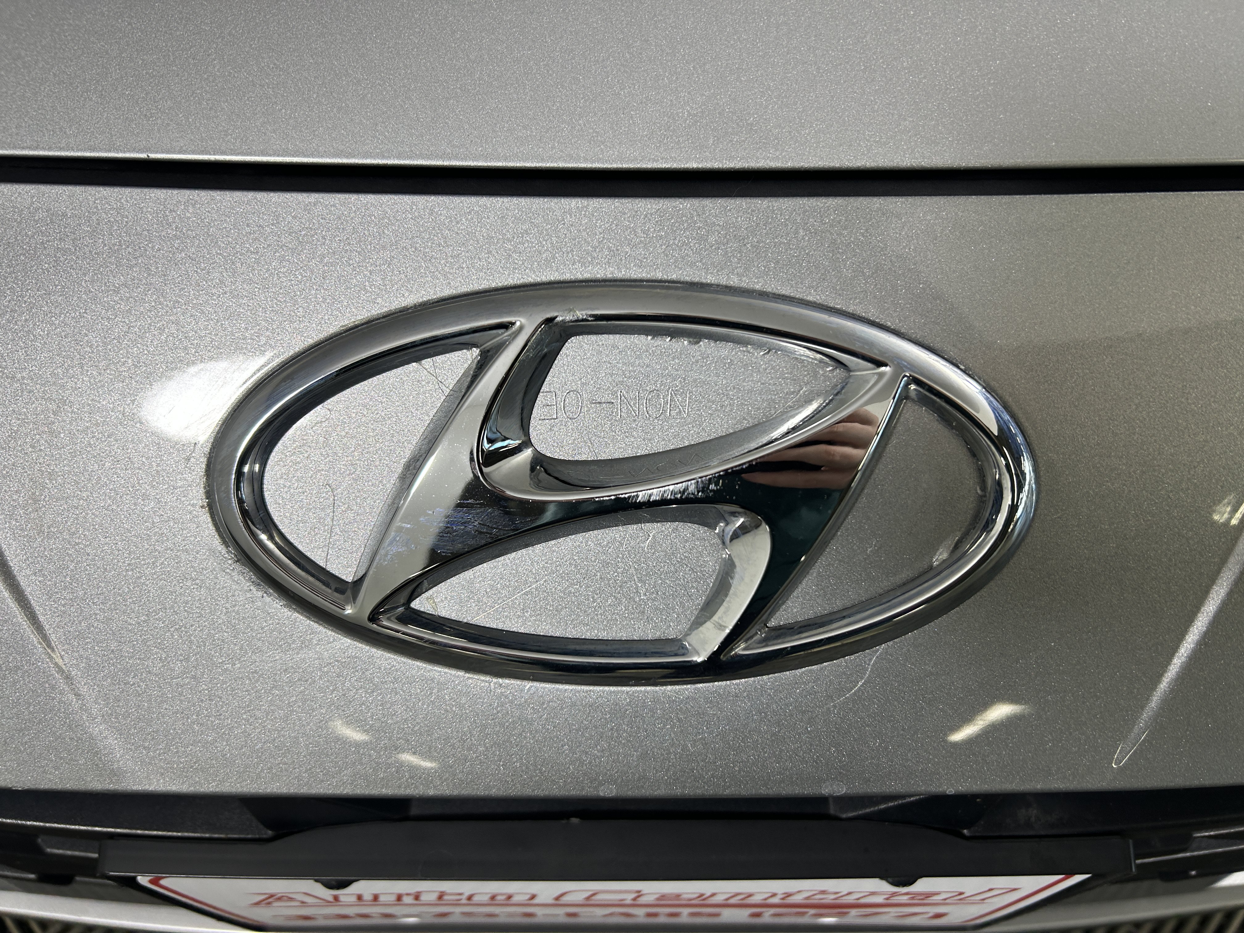 Used 2021 Hyundai Elantra SE FWD image 8