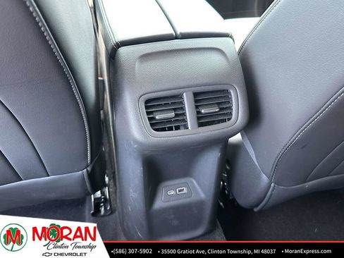 Certified 2022 Buick Envision Preferred FWD image 13