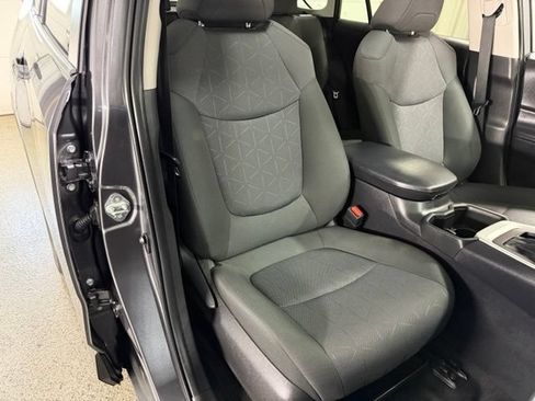 Used 2024 Toyota RAV4 XLE w/ Convenience Package AWD/4WD image 23