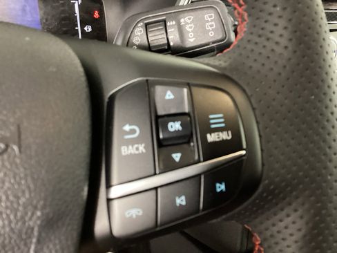Used 2023 Ford Escape ST-Line AWD/4WD image 22