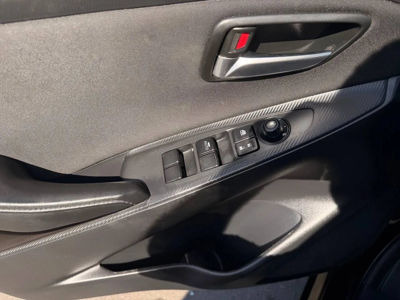 Used 2018 Toyota Yaris iA FWD image 41