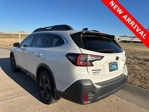 Used 2021 Subaru Outback Onyx Edition XT w/ Popular Package #2 image 5