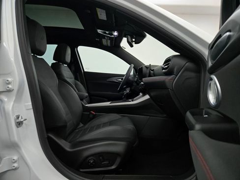 Used 2024 Dodge Hornet GT image 34