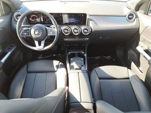 Used 2021 Mercedes-Benz GLA 250 GLA 250 image 11
