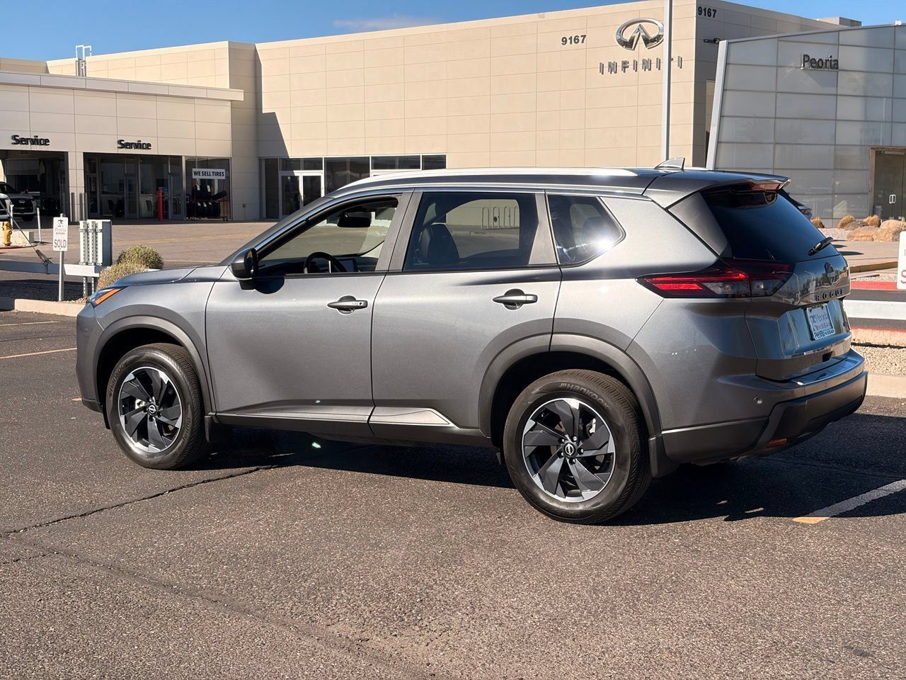 Certified 2026 Nissan Rogue SV w/ SV Premium Package AWD/4WD image 4