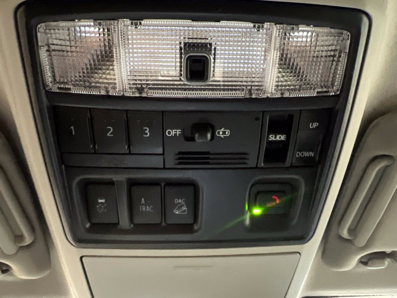 Used 2024 Toyota 4Runner SR5 Premium w/ Moonroof Package AWD/4WD image 27