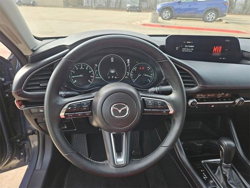 Used 2025 MAZDA MAZDA3 s image 16