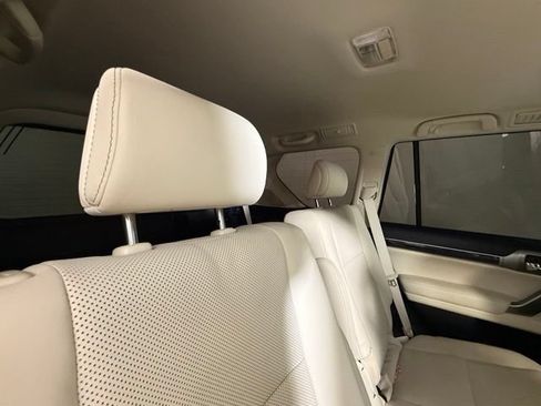 Used 2023 Lexus GX 460 Premium AWD/4WD image 27