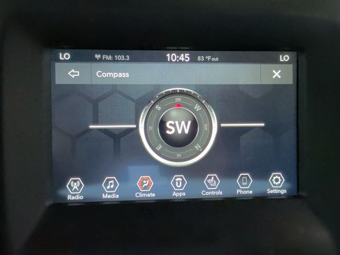 Used 2019 Jeep Compass Latitude w/ Cold Weather Group AWD/4WD image 23