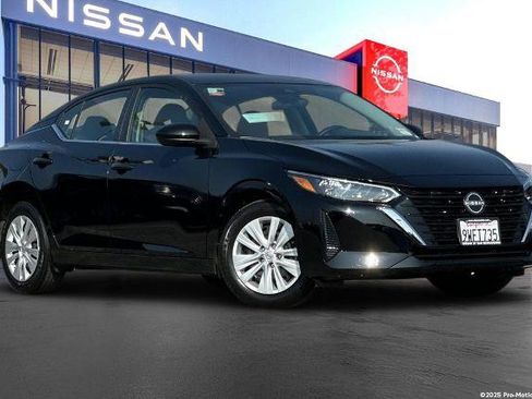 Certified 2025 Nissan Sentra S FWD image 1