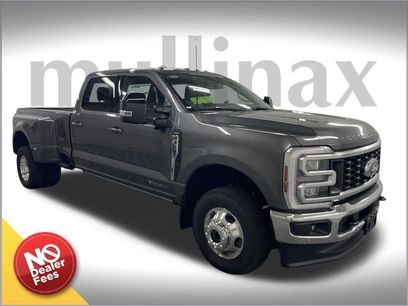 New 2025 Ford F350 Lariat w/ Lariat Ultimate Package