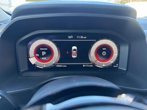 Used 2024 Nissan Rogue SL w/ SL Premium Package image 25