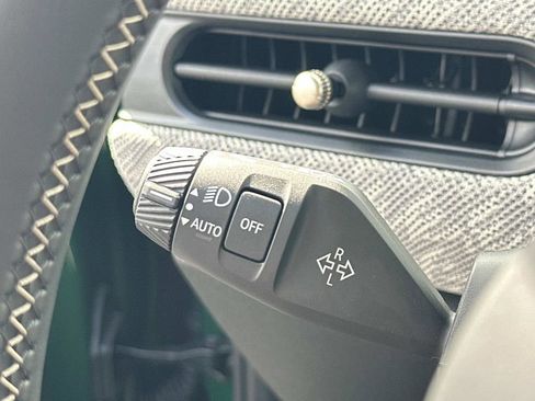 New 2026 MINI Cooper 4-Door Hardtop image 17