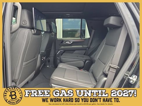 New 2026 GMC Yukon Denali w/ Denali Reserve Package AWD/4WD image 15