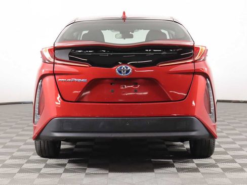 Used 2020 Toyota Prius Prime LE FWD image 10