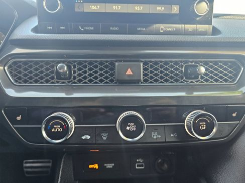 Used 2023 Acura Integra A-Spec image 26