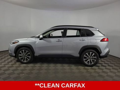 Used 2024 Toyota Corolla Cross XLE w/ Convenience Package AWD/4WD image 5