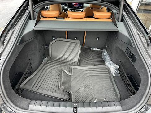 Certified 2023 BMW i4 eDrive35 w/ Premium Package image 10