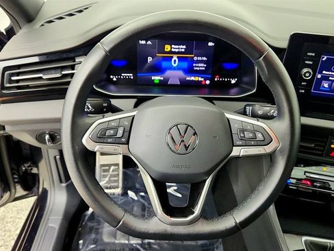 Used 2025 Volkswagen Jetta Sport FWD image 14