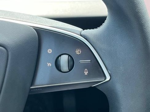 Used 2025 Tesla Model 3 RWD image 10