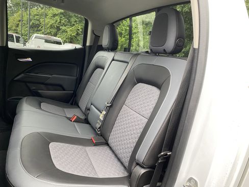 Used 2016 Chevrolet Colorado Z71 RWD image 34