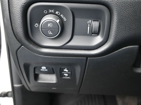 Used 2023 RAM 1500 Big Horn AWD/4WD image 23