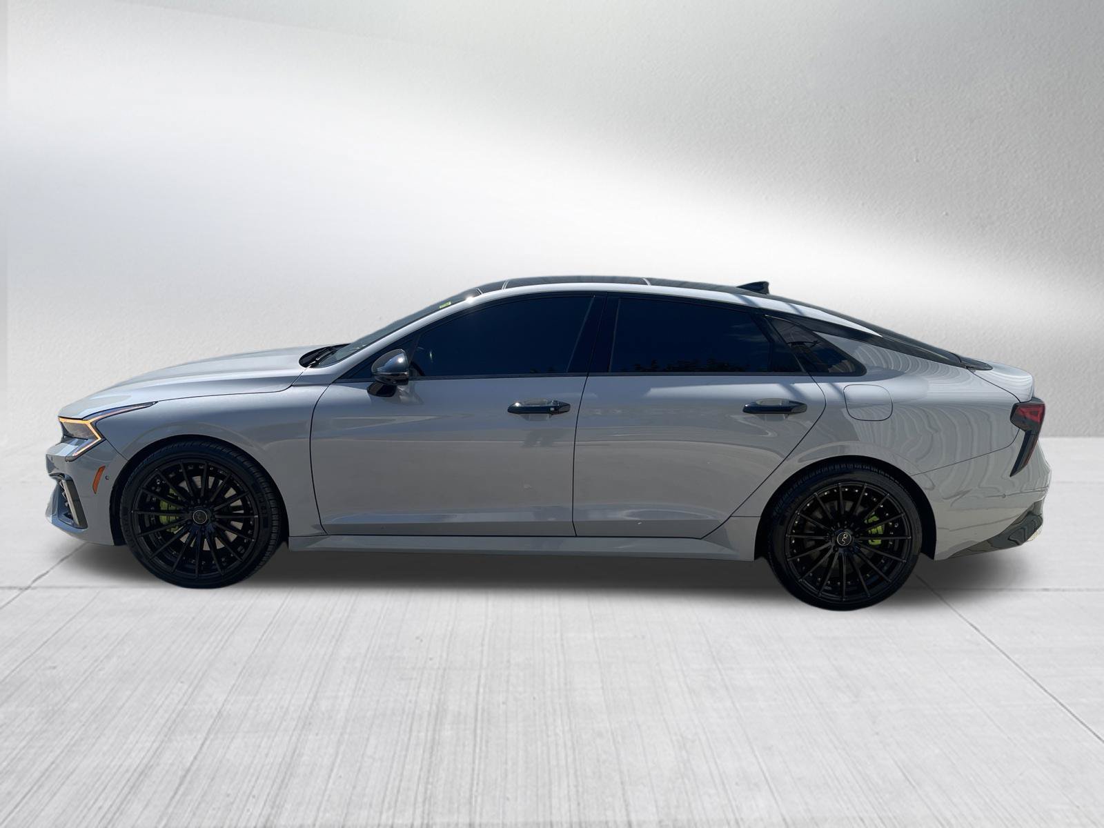 Used 2025 Kia K5 GT w/ GT1 Package FWD image 4