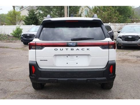 New 2026 Subaru Outback Touring XT image 31