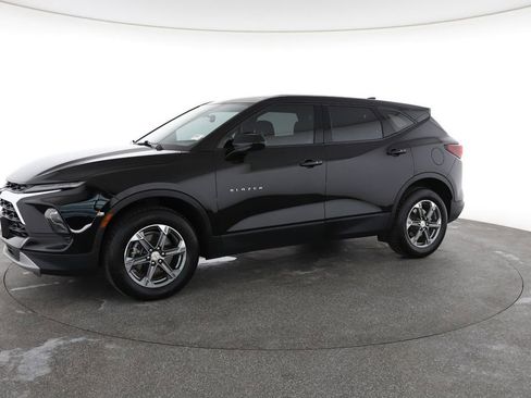 Used 2024 Chevrolet Blazer LT image 6