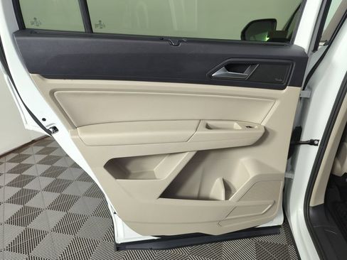 Used 2021 Volkswagen Atlas SEL Premium AWD/4WD image 28