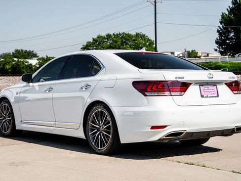 Used 2013 Lexus LS 460 w/ F-Sport Pkg RWD image 5